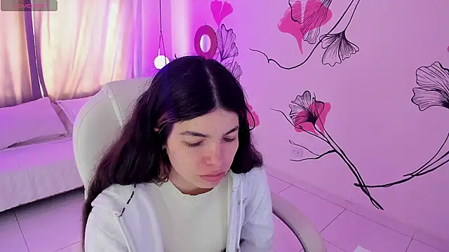 Snapshot of Isabela_Fiorelli chatting on May 2026 01:28:02 PM Isabela Fiorelli online show from May 2026 01:28:02 PM