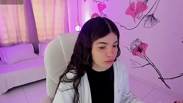 Snapshot of Isabela_Fiorelli chatting on May 2026 01:29:01 PM Isabela Fiorelli online show from May 2026 01:29:01 PM