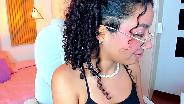 Snapshot of im_morgann chatting on February 2025 07:14:02 PM im morgann online show from February 2025 07:14:02 PM