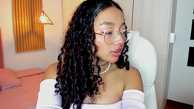 Snapshot of im_morgann chatting on February 2025 01:53:02 PM im morgann online show from February 2025 01:53:02 PM