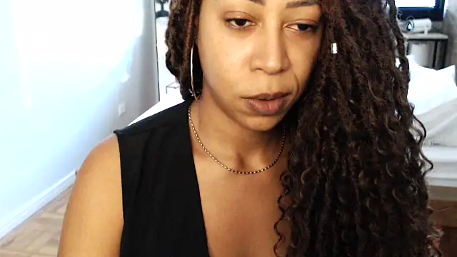 dianagolley420 online show from February 2025 08:47:01 PM