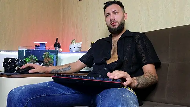 Snapshot of JamieNoxus chatting on October 2025 07:59:02 AM JamieNoxus online show from October 2025 07:59:02 AM