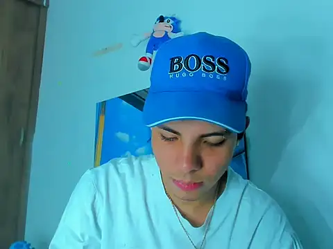 Snapshot of Alessandro_1610 chatting on February 2025 04:43:01 AM Alessandro 1610 online show from February 2025 04:43:01 AM