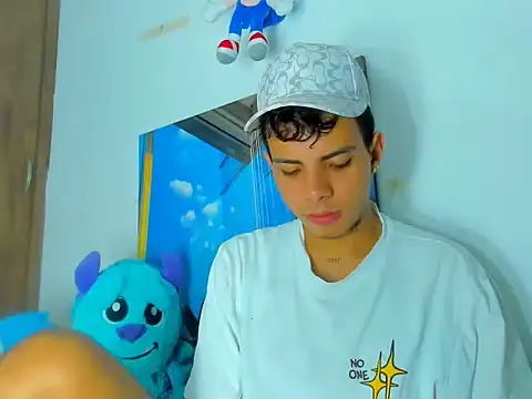 Snapshot of Alessandro_1610 chatting on March 2025 06:33:02 AM Alessandro 1610 online show from March 2025 06:33:02 AM