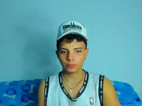 Snapshot of Alessandro_1610 chatting on September 2025 04:45:02 AM Alessandro 1610 online show from September 2025 04:45:02 AM