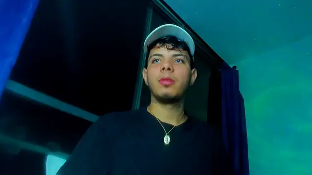 Snapshot of Alessandro_1610 chatting on October 2025 04:26:01 AM Alessandro 1610 online show from October 2025 04:26:01 AM