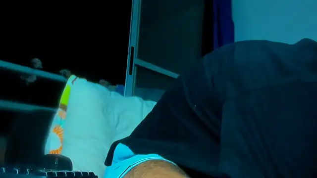 Snapshot of Alessandro_1610 chatting on October 2025 04:35:02 AM Alessandro 1610 online show from October 2025 04:35:02 AM