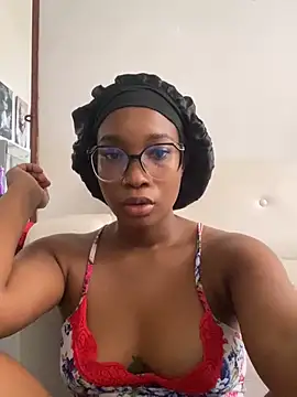 blackgril12 online show from February 2025 02:06:02 PM