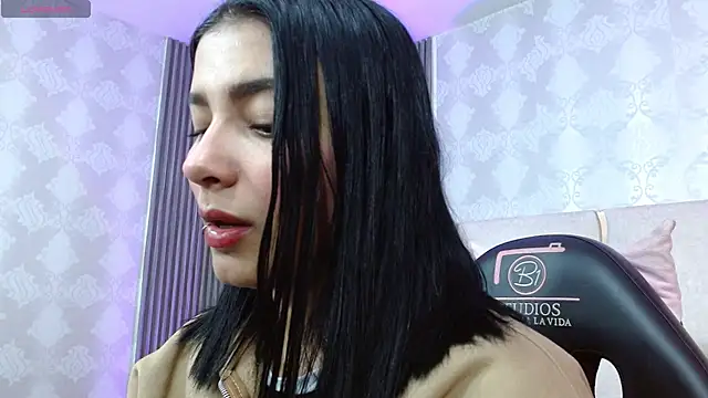 Snapshot of Gaby_tay1 chatting on October 2025 03:38:02 AM Gaby tay1 online show from October 2025 03:38:02 AM