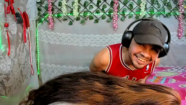 leandro49112 online show from October 2025 11:01:02 PM