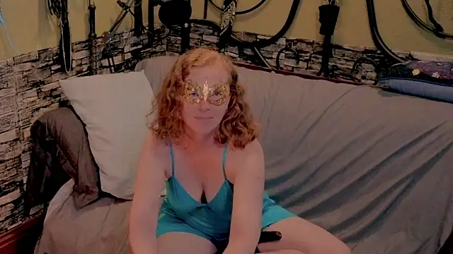 Scarlett Switch online show from October 2025 12:16:02 AM