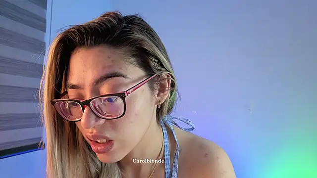 Carolblonde online show from June 2026 10:41:02 PM