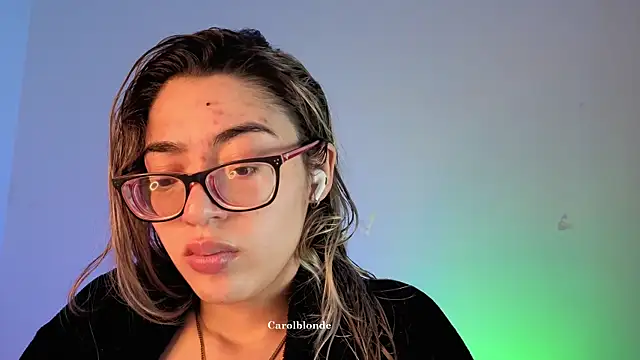 Carolblonde online show from July 2026 09:43:01 PM