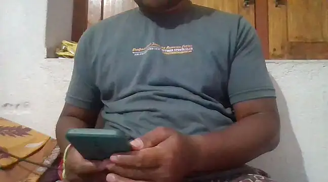 Snapshot of Mohan_Patel_35 chatting on February 2025 02:21:01 PM Mohan Patel 35 online show from February 2025 02:21:01 PM