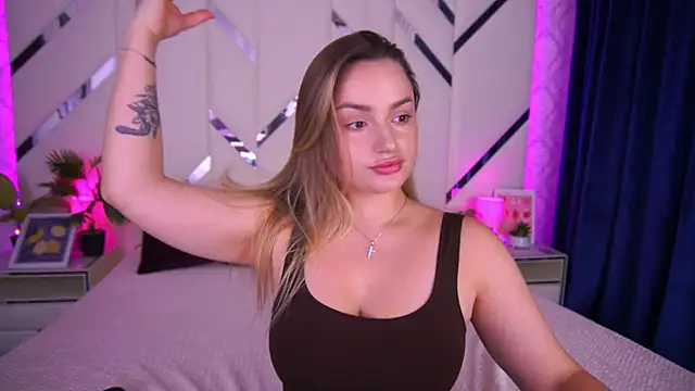 LindsieGreyy online show from October 2025 07:11:01 AM