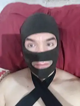 Snapshot of mask34_1986 chatting on November 2025 06:32:01 PM mask34 1986 online show from November 2025 06:32:01 PM