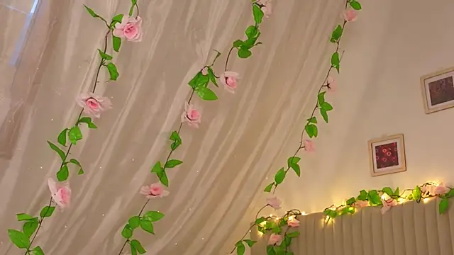 Snapshot of JoYung chatting on January 2026 04:17:02 AM JoYung online show from January 2026 04:17:02 AM