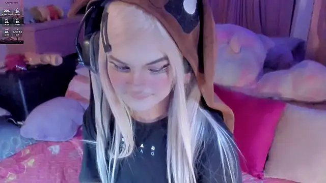 Snapshot of Angelica_Reborn chatting on October 2025 03:36:02 AM Angelica Reborn online show from October 2025 03:36:02 AM