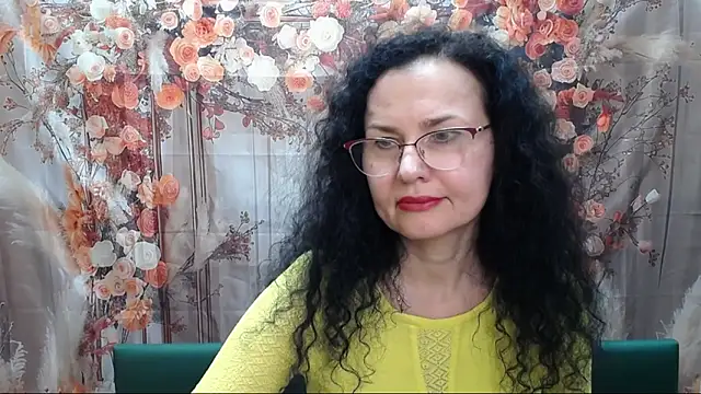 Miroslava Happi online show from March 2026 06:41:02 AM