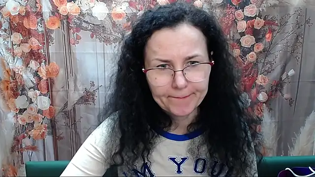 Miroslava Happi online show from March 2026 06:02:01 AM