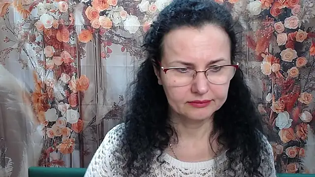 Miroslava Happi online show from April 2026 05:52:01 AM
