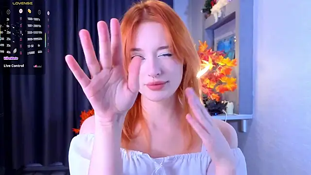 Hisoka akerley online show from November 2025 07:38:01 PM