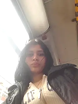 CHLOE ISABELL online show from February 2025 02:37:01 PM