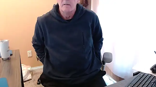 olderandwiser2 online show from February 2025 05:04:01 PM