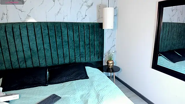 Georgina Palacios  online show from September 2025 07:48:01 PM