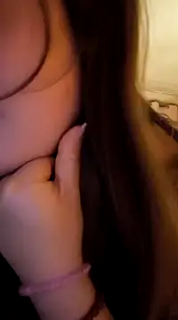 Snapshot of Nai_mi chatting on February 2025 05:08:01 PM Nai mi online show from February 2025 05:08:01 PM