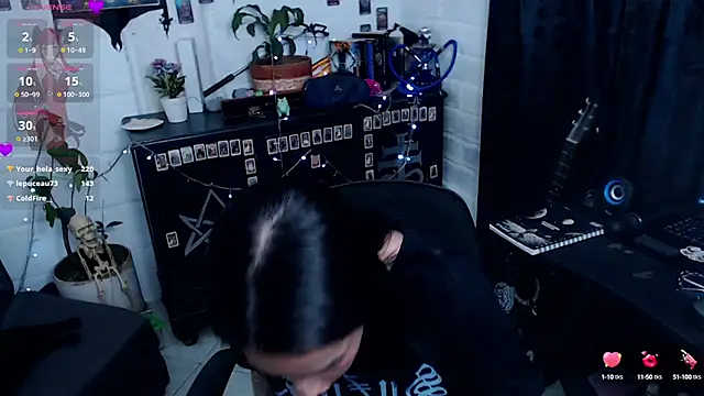 Snapshot of Nyx_Blackmoon chatting on March 2025 08:54:01 PM Nyx Blackmoon online show from March 2025 08:54:01 PM