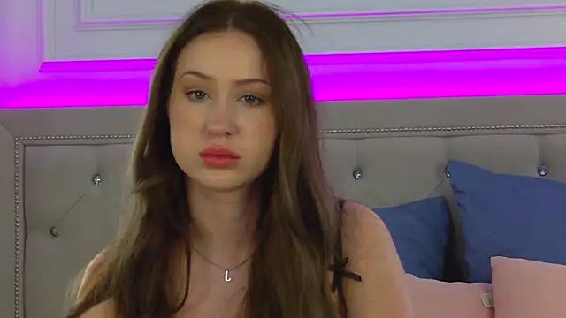 Snapshot of Jackie_White_ chatting on September 2025 03:06:02 AM Jackie White online show from September 2025 03:06:02 AM