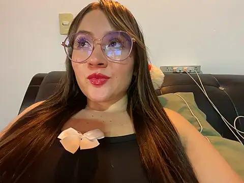 ValentinaOrtiz3 online show from March 2025 01:32:01 AM