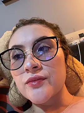 ValentinaOrtiz3 online show from May 2026 11:22:01 PM