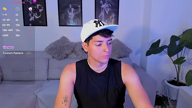 Snapshot of _JacobMiller__ chatting on February 2025 04:37:02 AM JacobMiller online show from February 2025 04:37:02 AM