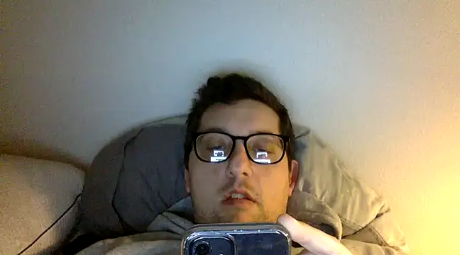 Snapshot of Milflover96 chatting on February 2025 04:47:02 AM Milflover96 online show from February 2025 04:47:02 AM