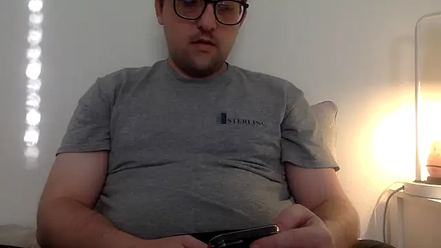 Snapshot of Milflover96 chatting on February 2025 10:36:01 PM Milflover96 online show from February 2025 10:36:01 PM