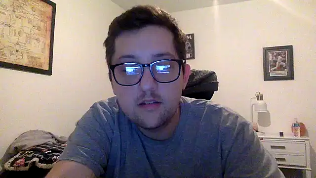 Snapshot of Milflover96 chatting on February 2025 04:48:02 AM Milflover96 online show from February 2025 04:48:02 AM