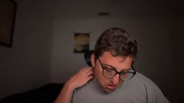 Snapshot of Milflover96 chatting on October 2025 07:25:01 AM Milflover96 online show from October 2025 07:25:01 AM