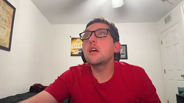 Snapshot of Milflover96 chatting on December 2025 10:37:01 PM Milflover96 online show from December 2025 10:37:01 PM