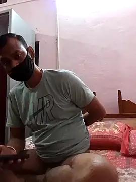 Hot couple493 online show from March 2025 07:37:01 PM