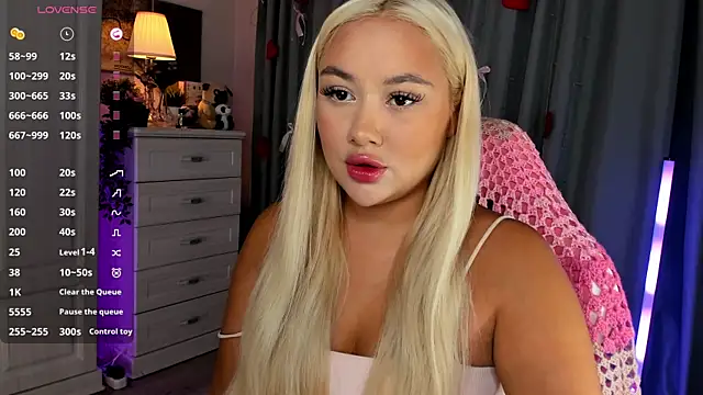  Loneve   online show from April 2026 03:27:02 PM