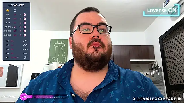 Snapshot of alexxxbear chatting on March 2025 11:34:02 PM alexxxbear online show from March 2025 11:34:02 PM