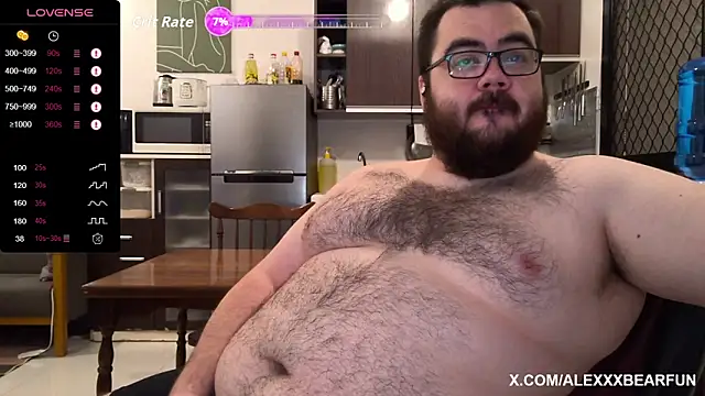Snapshot of alexxxbear chatting on October 2025 02:58:02 AM alexxxbear online show from October 2025 02:58:02 AM
