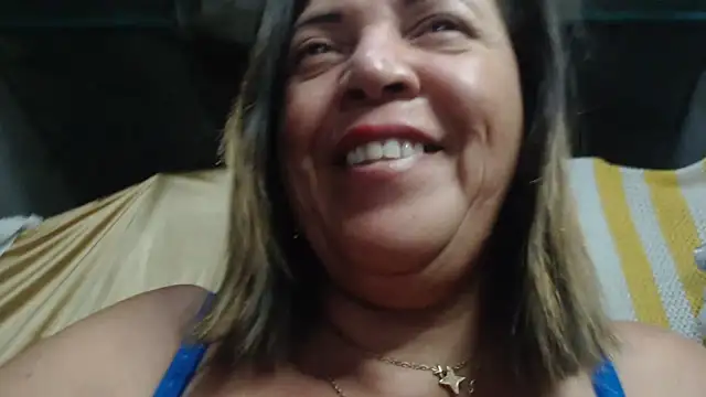 Snapshot of alina_maturehot chatting on March 2025 08:41:02 AM alina maturehot online show from March 2025 08:41:02 AM