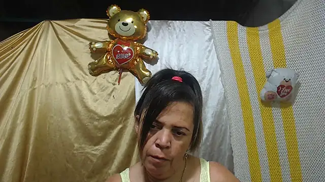 Snapshot of alina_maturehot chatting on March 2025 12:00:01 PM alina maturehot online show from March 2025 12:00:01 PM