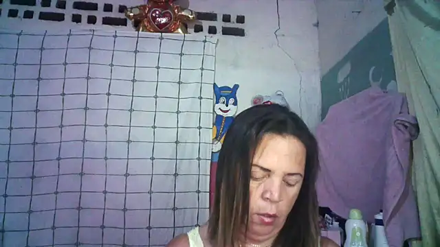 Snapshot of alina_maturehot chatting on March 2025 07:42:02 AM alina maturehot online show from March 2025 07:42:02 AM