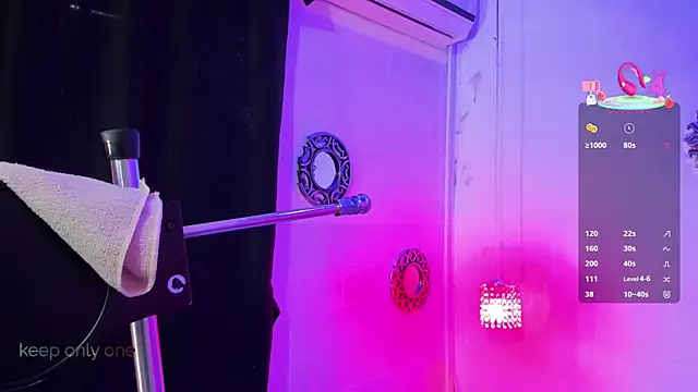 lanna brunette online show from January 2026 01:02:01 PM