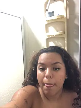 Snapshot of Anitta_bell chatting on October 2025 09:33:01 PM Anitta bell online show from October 2025 09:33:01 PM