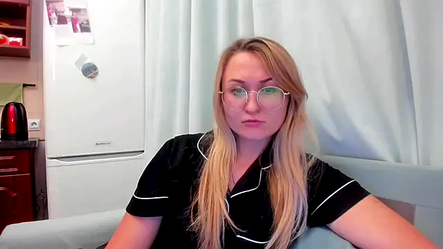 your Goddess Eva online show from October 2025 08:19:02 PM